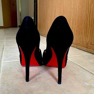 Christian Louboutin Shoes w/ C.O.A. & jewelry